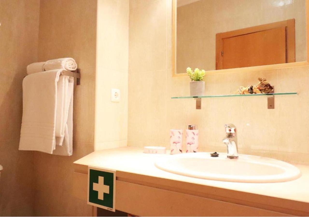 Apartamento T1 Flamingo - Portimao - 1,5 Km Da Praia Extérieur photo